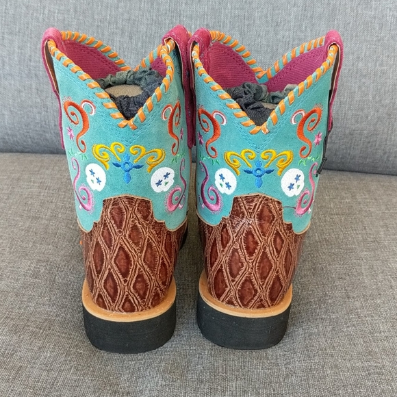 Ariat  sugar skull boot - Picture 7 of 10